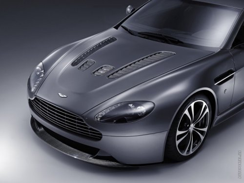  Aston Martin (22 )